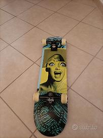 skateboard