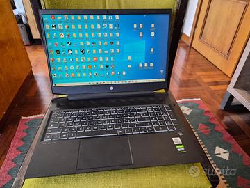 Laptop HP Pavilion con Intel i7