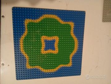 Lego Base