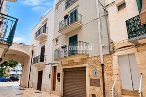 NOVITÀ: Indipendente a pochi passi dalla Villa dei