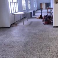 Fondo laboratorio/magazzino