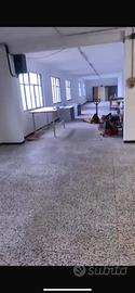 Fondo laboratorio/magazzino