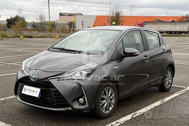 TOYOTA Yaris 1.5 Hybrid 5 porte Active