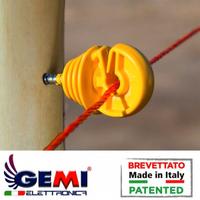 Isolatori per pali in legno per recinto elettrico