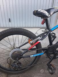 bicicletta mountain bike Aurelia,ruote da 20.