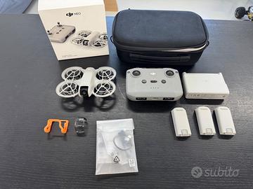 DJI Neo Fly More Combo Drone Pari Al Nuovo