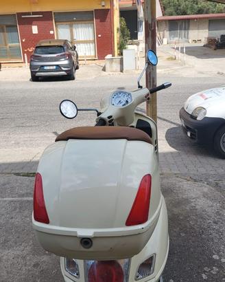 vespa 200