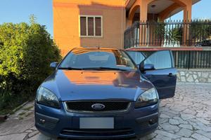 Ford Focus 1.8 TDCi 5 porte