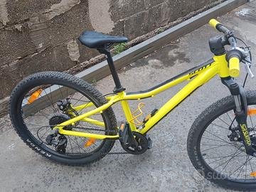 bicicletta  scott
