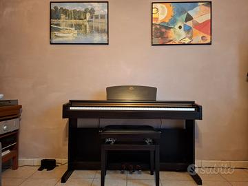 Pianoforte Yamaha Arius digital piano YDP 161