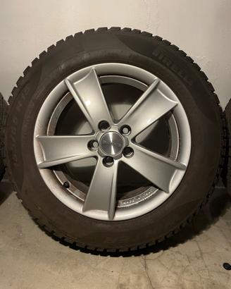 PIRELLI WINTER 185/65 R15 (VW POLO)