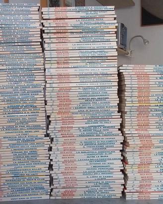 Lotto 50 fumetti Martin Mystere misti