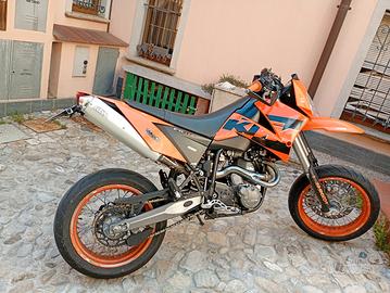 KTM 640