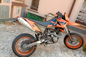 KTM 640
