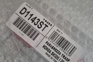 GIVI D1143ST PARABREZZA ALTO HONDA SH 300 2015-20