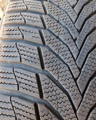 gomme invernali 245/45R19 
