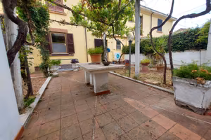 Pantano casa indipendente ampio scoperto esclusivo
