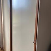 Armadio Lema, ante scorrevoli con cassetti interna