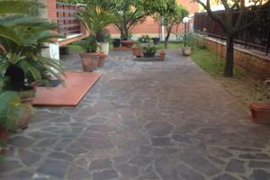 ACILIA TRILOCALE SEMI-ARREDATO Con DOPPI SERVIZI