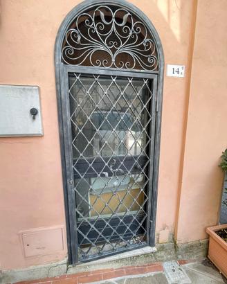 cancello in ferro battuto 