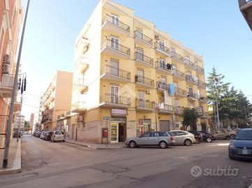 3 LOCALI A BISCEGLIE