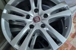 4 cerchi 17 fiat freemont