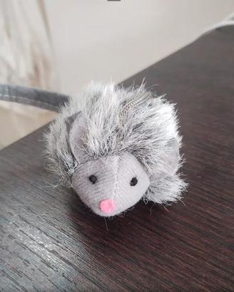 Topolino giocattolo per gatti