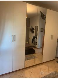 Armadio, coppia comodini, settimino e scarpiera