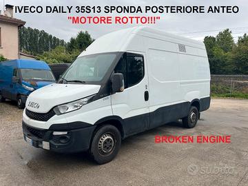Iveco Daily 35S13 con Sponda Caricatrice posterior