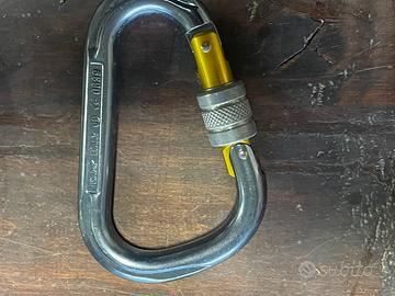 Moschettoni  materiali da scalare
