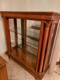 vetrinetta in stile classico 