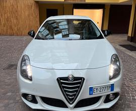 Giulietta Distinctive 1.6 da 105 CV