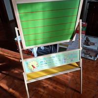 lavagna per bambini con scatola
