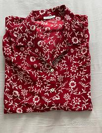 Camicia rossa fantasia floreale