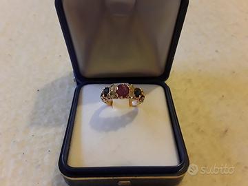 Anello antico (800) in oro con rubino e zaffiri