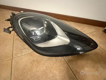Fanale destro originale porsche cayenne 18-23
