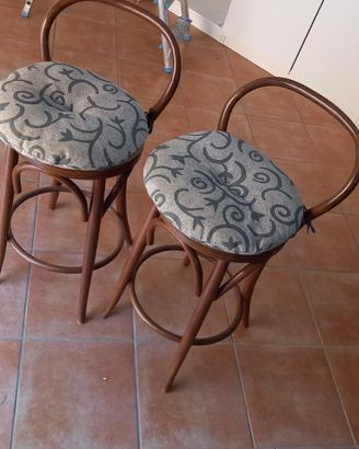 sgabelli in legno