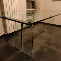 Tavolo FIAM  LLT  in vetro float curvato