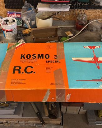 Aereo modellismo KOSMO 3 special