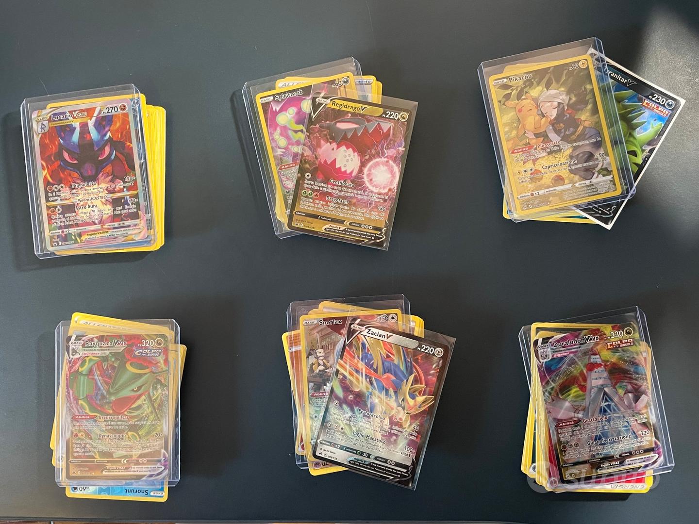 Mystery Box/Lotti 100 carte pokemon +V/Vmax/Vastro - Collezionismo In  vendita a Bologna