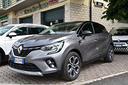 renault-captur-1-0-tce-techno-fast-1