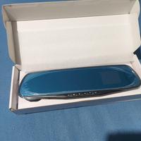 Specchietto con dashcam