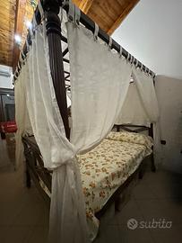 Letto etnico (baldacchino)