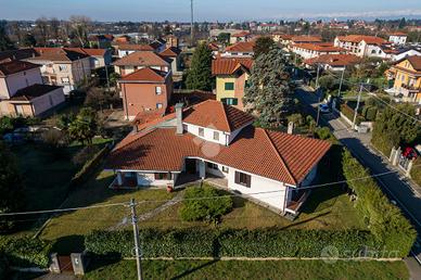 VILLA SINGOLA A GORLA MAGGIORE