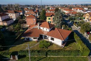 VILLA SINGOLA A GORLA MAGGIORE