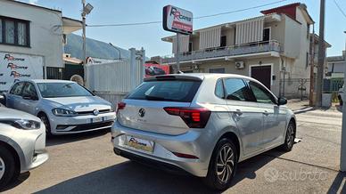 Volkswagen Polo 1.0 TSI DSG Style