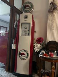 Pompa Bennet Americana