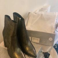 NEW - Stivaletti metallizzati - Glamorous!