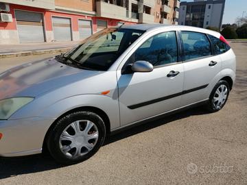 Auto Ford Focus