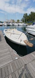 Barca Bellingardo Sea Ghost 630